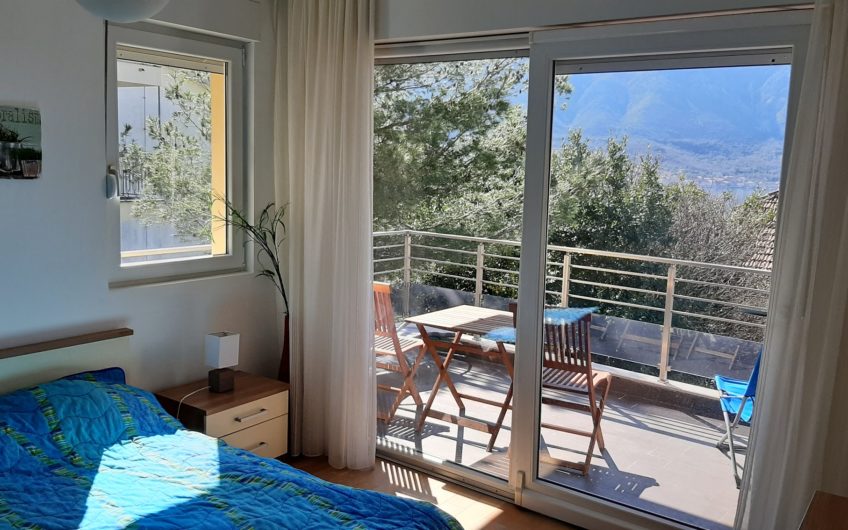 Luksuzni stan u novoj elitnoj vili u Dobroti, Boko-Kotorski zaljev