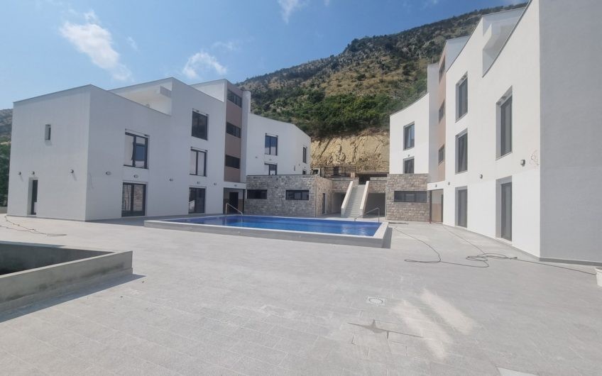 Jeftine nekretnine u Crnoj Gori – novi stanovi od 65.000 eura