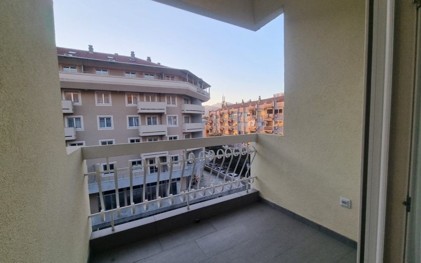 Nov stan u centru Tivta – 2 spavaće sobe