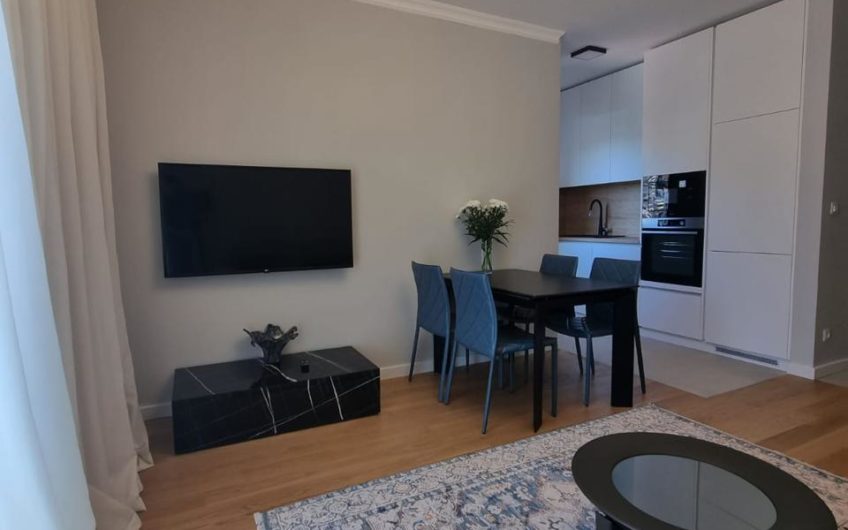 1-soban apartman u Allure condo hotelu – Budva, centar