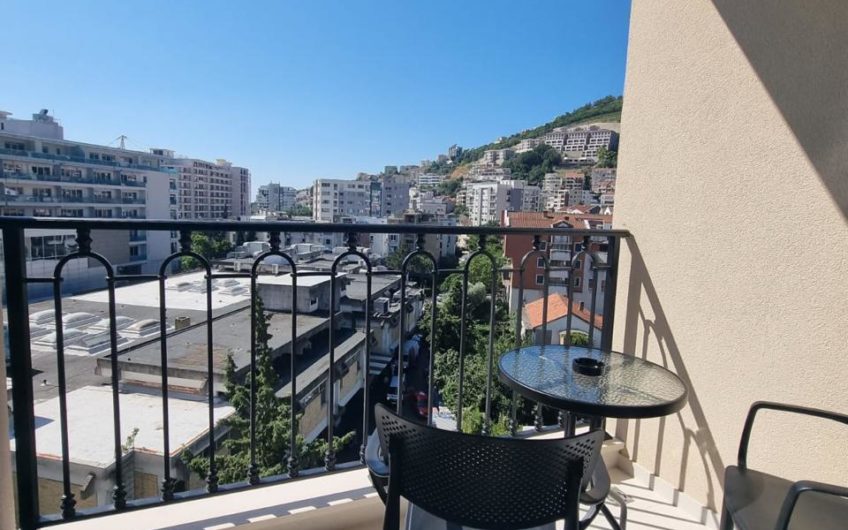 1-soban apartman u Allure condo hotelu – Budva, centar