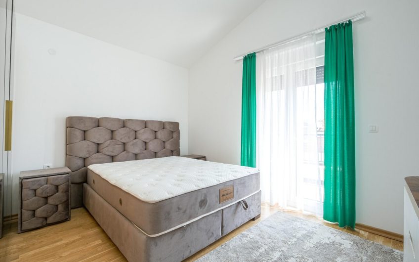 Penthouse u Donjoj Lastvi – 30 metara od mora