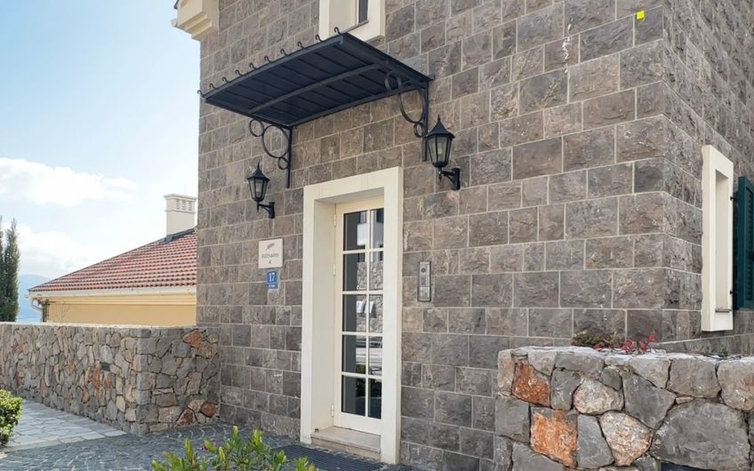 Dvosobni apartman u Marina Village Luštica Bay