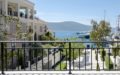 Новый четырехкомнатный пентхаус с бассейном на крыше - Porto Montenegro