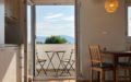 Spacious studio apartment with a parking - close to Tivat city center
