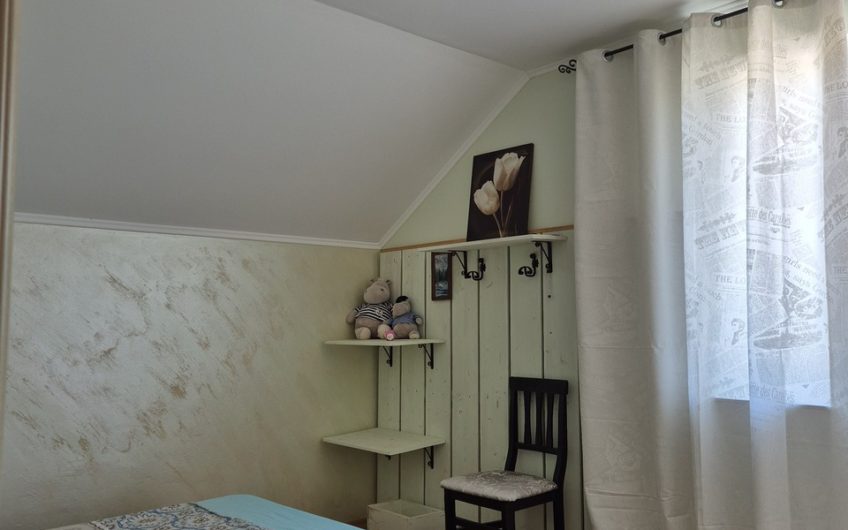 Kuća uz more u Luštici – odmah na plaži