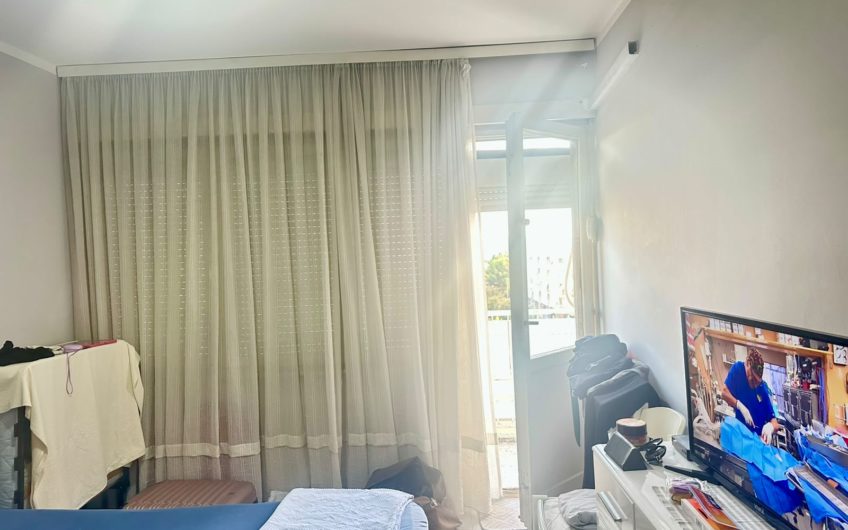 Dvosoban stan u centru Tivta – 3 terase!